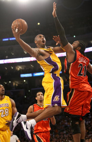 优势明显！广东半场35中23&命中率65.7% 领先合肥26分（火力全开！广东半场35投23中，命中率65.7%，领先合肥26分）